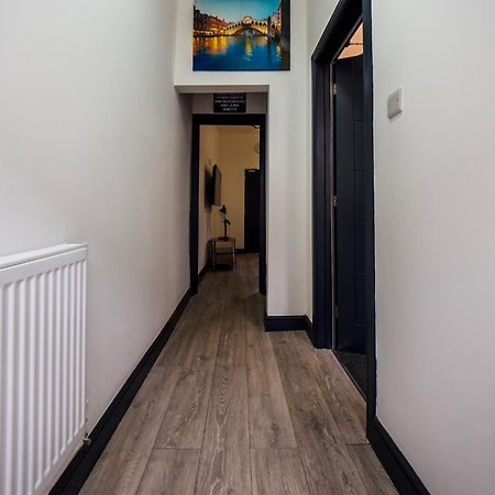 Chatham Lodge Cosy Large Double Room 1 Stoke-on-Trent Экстерьер фото